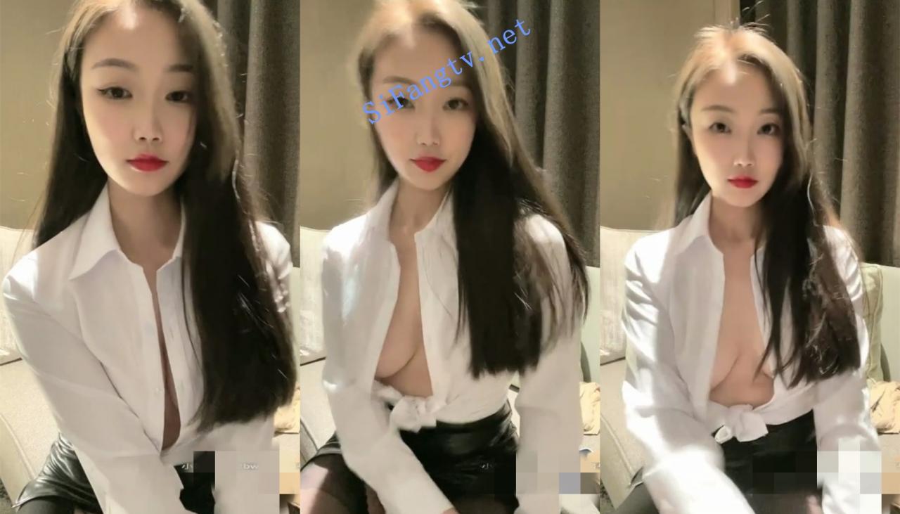 极品大网红 小魔仙cy 密码房首次尝试跳蛋自慰 美乳诱惑 图 01