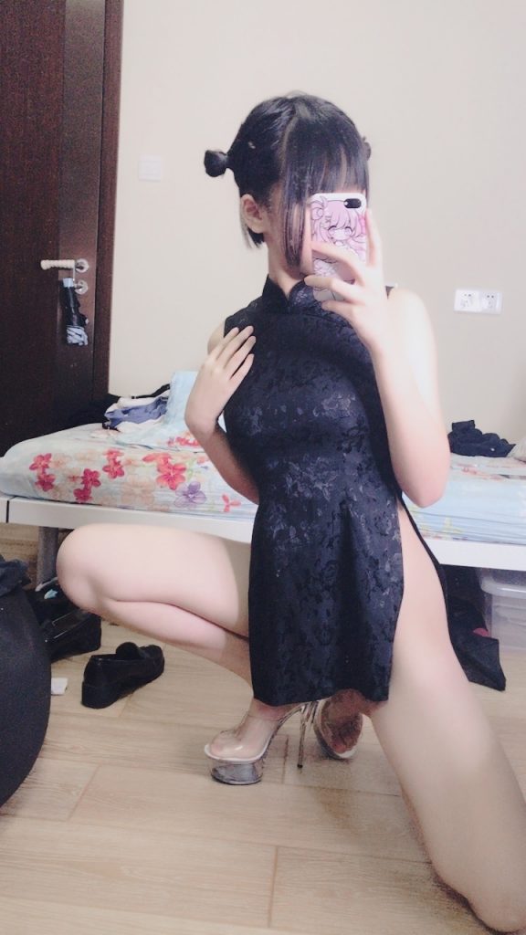 悠寶之黑旗袍(47P+1V-50M) COSPLAY-第1張