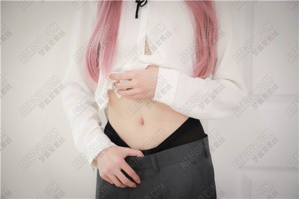 網紅少女@MiaoTutu之黑絲新作（28P/4V/895MB） COSPLAY-第7張