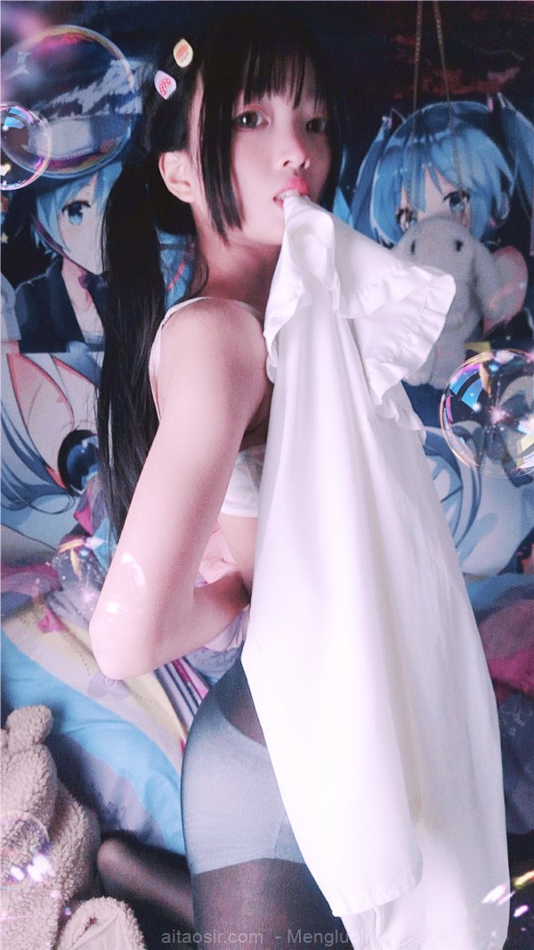 福利姬@網紅少女@秋秋醬之雙馬尾蘿莉福利合集（77P/30MB） COSPLAY-第6張