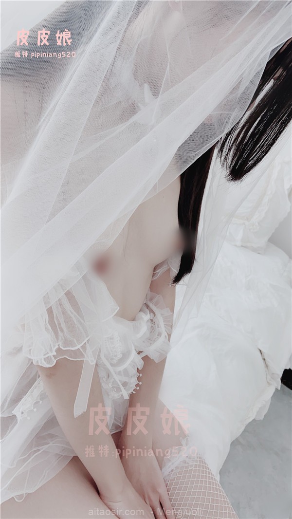 【粉嫩推薦】福利姬@又又醬@皮皮娘之今天是你的新娘（58P/128MB） COSPLAY-第6張
