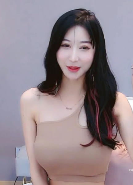 极品身材性感模特 小南南 直播 花式秀奶、乳贴、深沟 热舞诱惑合集！尺度略微提升 第三套 (95V / 8.8G)百度云 – 1