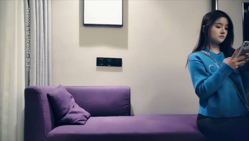 高清修复小七小天长相甜美蓝色毛衣妹子【1.73G】