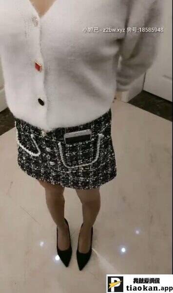 剧情直播 合租女邻居【10v 4.5g】【百度网盘】