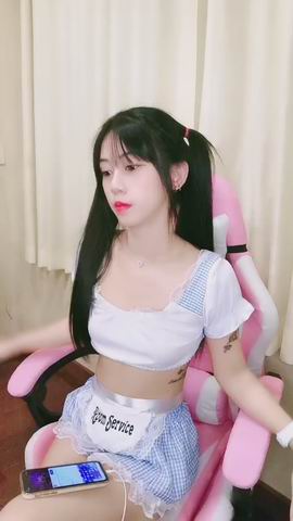 满背纹身极品双马尾萌妹反差感极强舔吸大屌后入猛操 图02