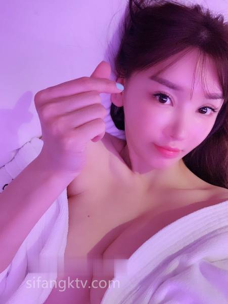 超美气质微博650W粉丝大V【恒淼淼】超大私拍24V30分