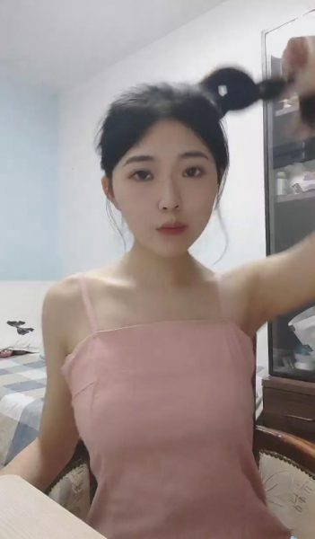 【七七爱吃饭】 想找真心人的湖南美女小合集【8V 7G】