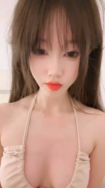 【乔乔】颜值女神下海！超粉嫩美穴[1V 1.11G]