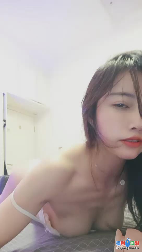 一库一库❤️快点舔我豆豆，好痒呀，自己吃自己的淫汁白浆【1.2G】