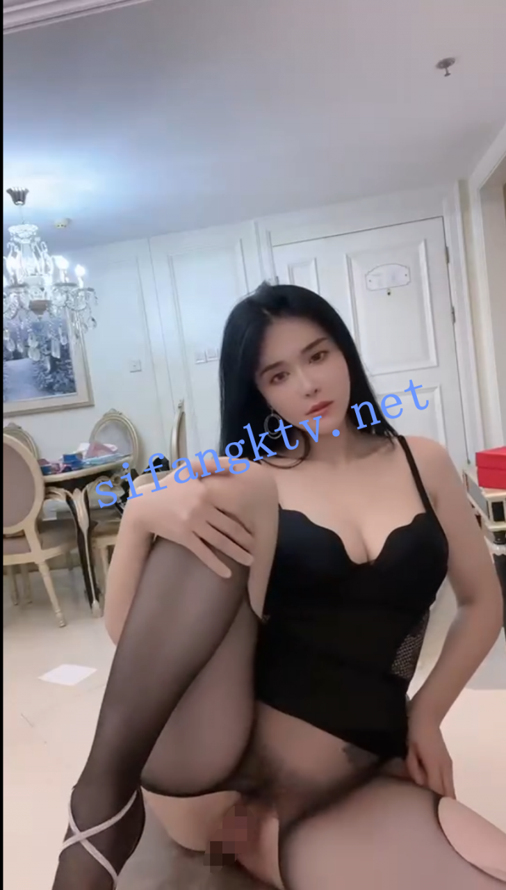 秀人网巨乳网红刘钰儿露脸露三点,掰开逼逼给你看 图 05