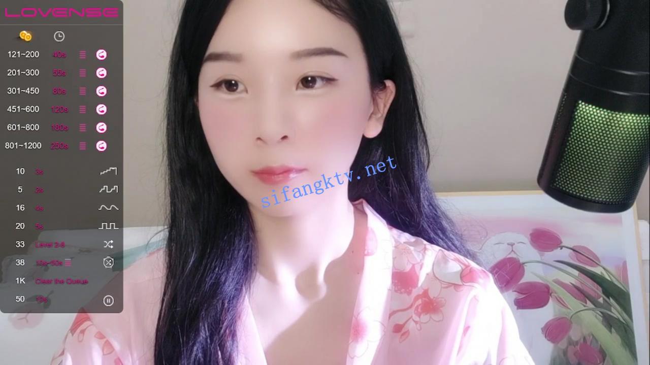 ❤❤❤婴儿脸!小穴特别特别极品! BingLin 稀有自慰爆浆 图 01