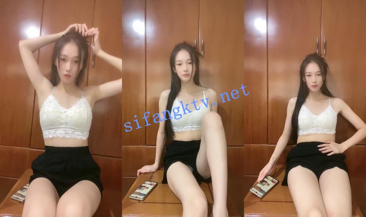 ⚡颜值女神收费大秀!一丝不挂!撸到肾亏~ 很纯很暧昧 ~ 图 01