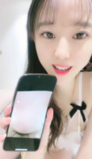 ██新品,新人下海 迷露啦 18岁小仙女直播间道具自慰秀 图 32