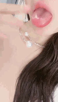 川上富江 级超完美极品身材 粉嫩水滴巨乳 超肥嫩白皙… 图 02