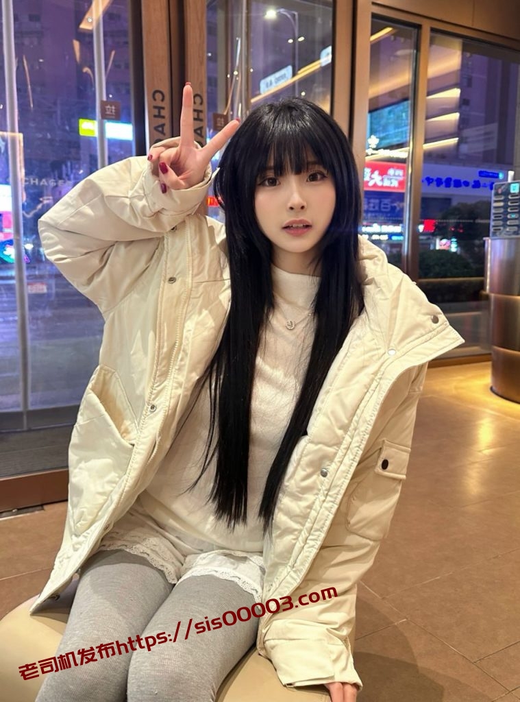 推特 洛寶 自入門檻，10月22日最新作品，粉色可愛洛寶口交啪啪 新增【9V】【681M】