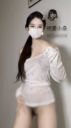 推特嫩妹大学生 纯欲(纯爱)小朵 2月VIP裸舞福利 反差抖音风【38V】【966M】