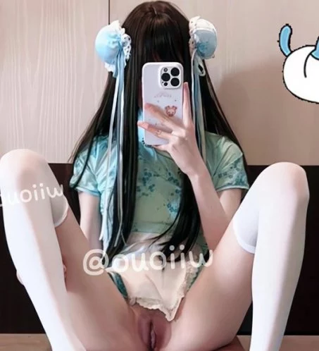 小池理奈(奈奈酱) 新增 [原版无水] 12分钟 户外跳蛋商场露出 [2V-574MB]